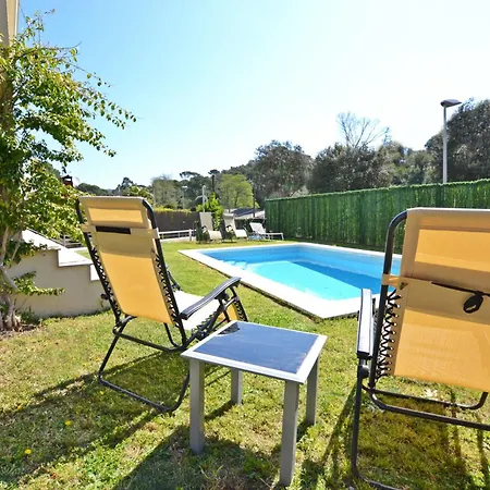 Chalet Con Piscina Privada Villa
